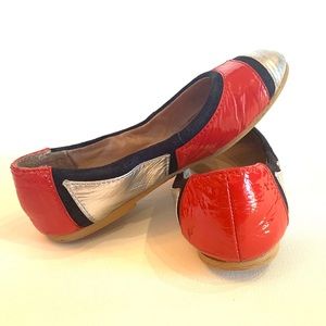 Girl’s leather flats